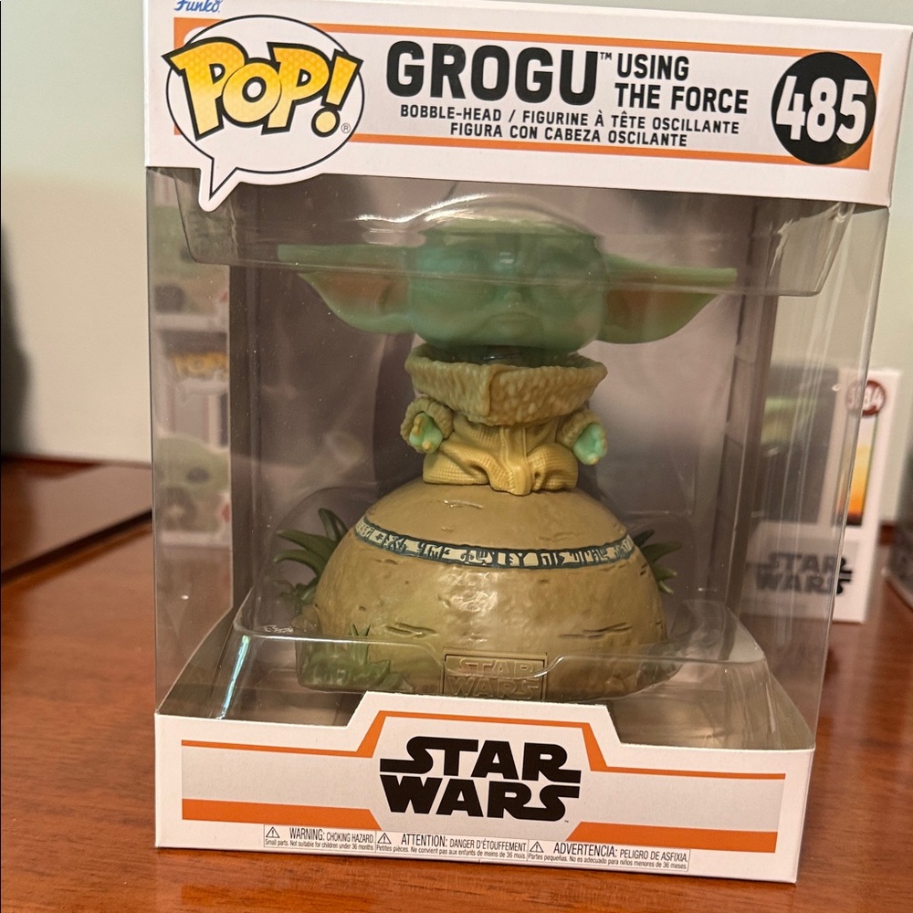 Funko Pop! Grogu Using the Force Figure - Green and Tan